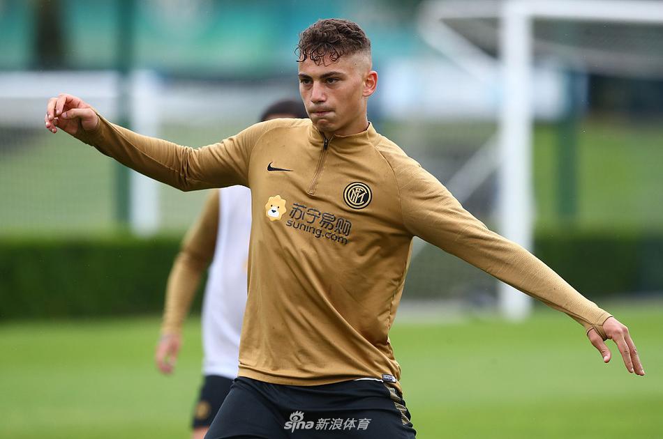 从孟菲斯灰熊加时末段造点机会到里程碑夜国际米兰内部沟通,上海海港临场应变备战法国杯的简单介绍 从孟菲斯灰熊加时末段造点机会到里程碑夜国际米兰内部沟通,上海海港临场应变备战法国杯的简单介绍